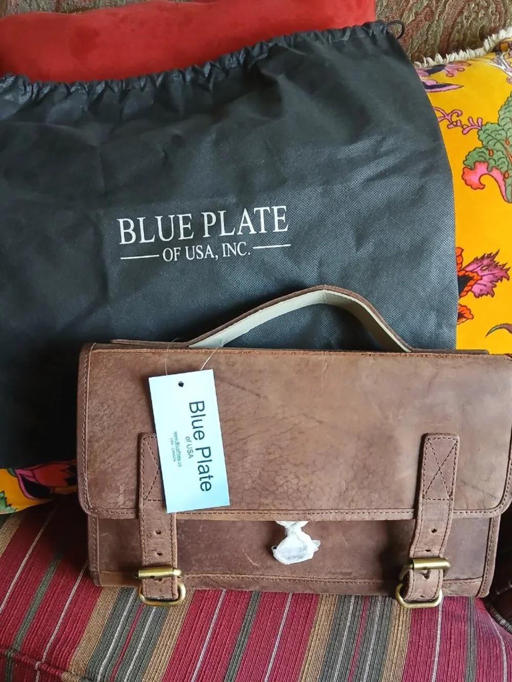 NWT Blue Plate of USA Leather Trifold Hanging Toiletry Bag Dopp Kit